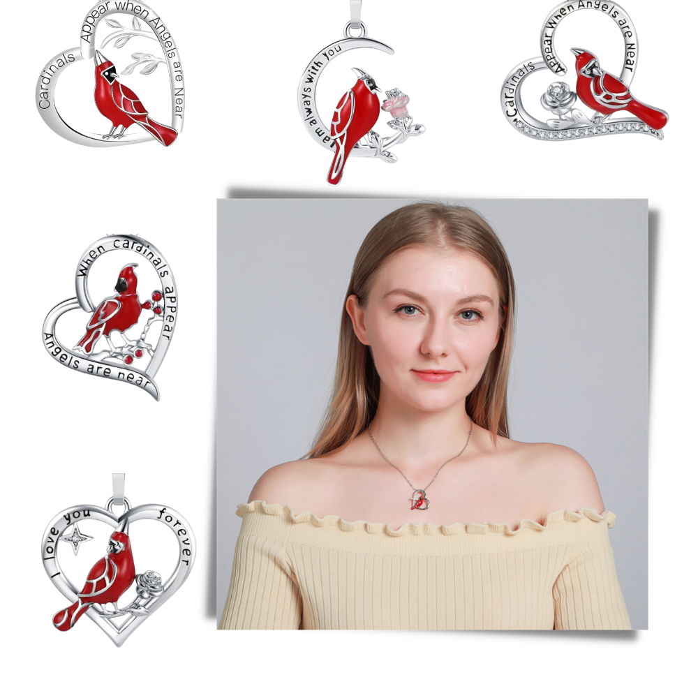 Collier à pendentif de cardinal en forme de cœur