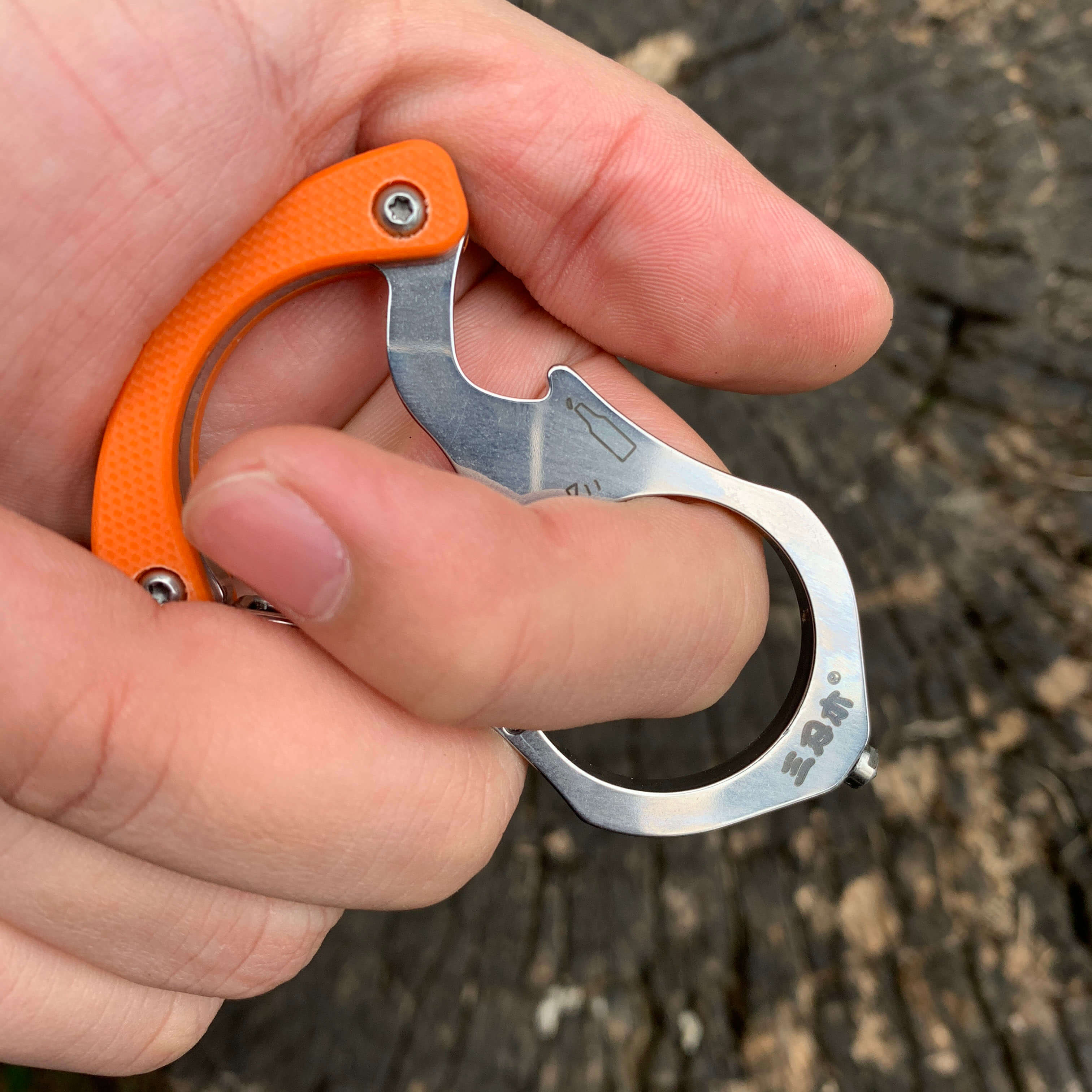 Car Window Breaker & Seatbelt Cutter Keychain